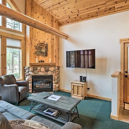 Chalet At Running Y Resort With Wraparound Deck! Klamath Falls Exterior foto