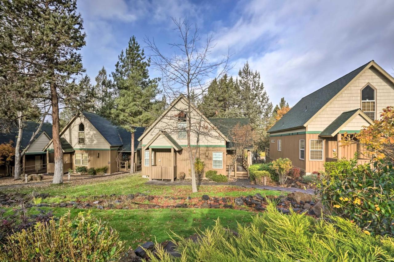 Chalet At Running Y Resort With Wraparound Deck! Klamath Falls Exterior foto